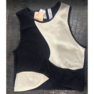 Asymmetric Color block Cutout Crop Top Tank - Black & Cream